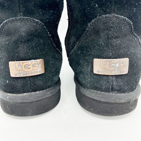 Ugg Tall boots with side pockets and buckles black suede size 6 EU 35 - Picture 5 of 13